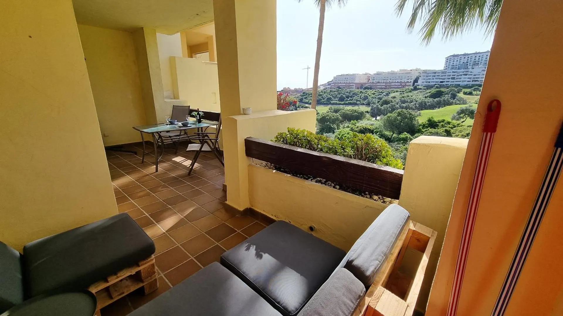 Beautiful Apartment Duquesa Village Manilva
